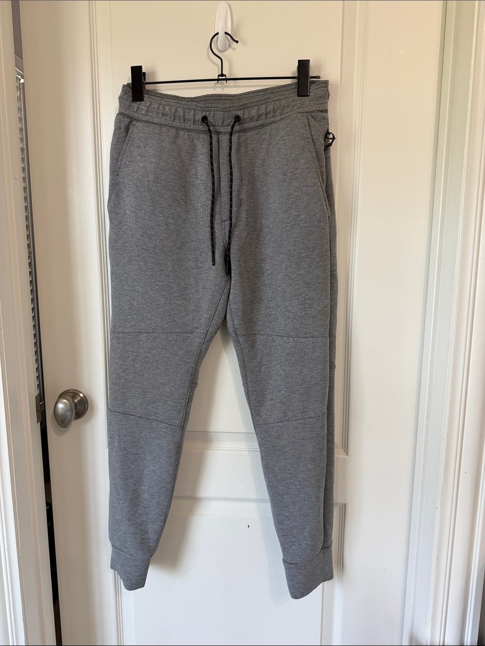 American Eagle Outfitters Men's Heather Gray Jogger Sweatpants